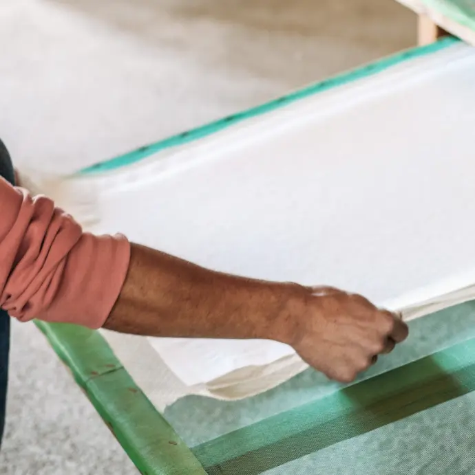 PAPEL PLANTABLE: Hoja A3. 29,7 x 42 cm.