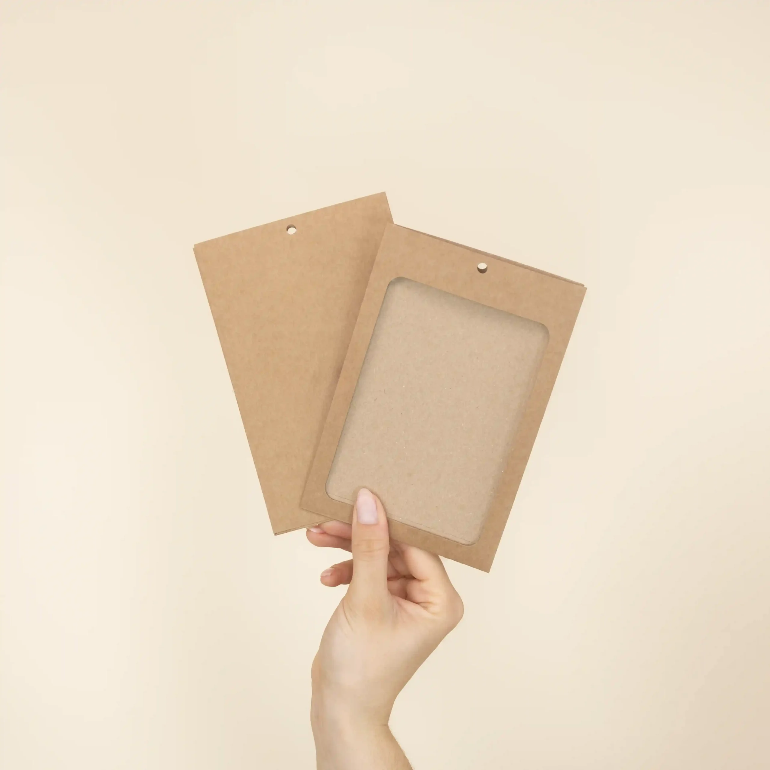 KASE 0/0: Funda acreditación sin impresión