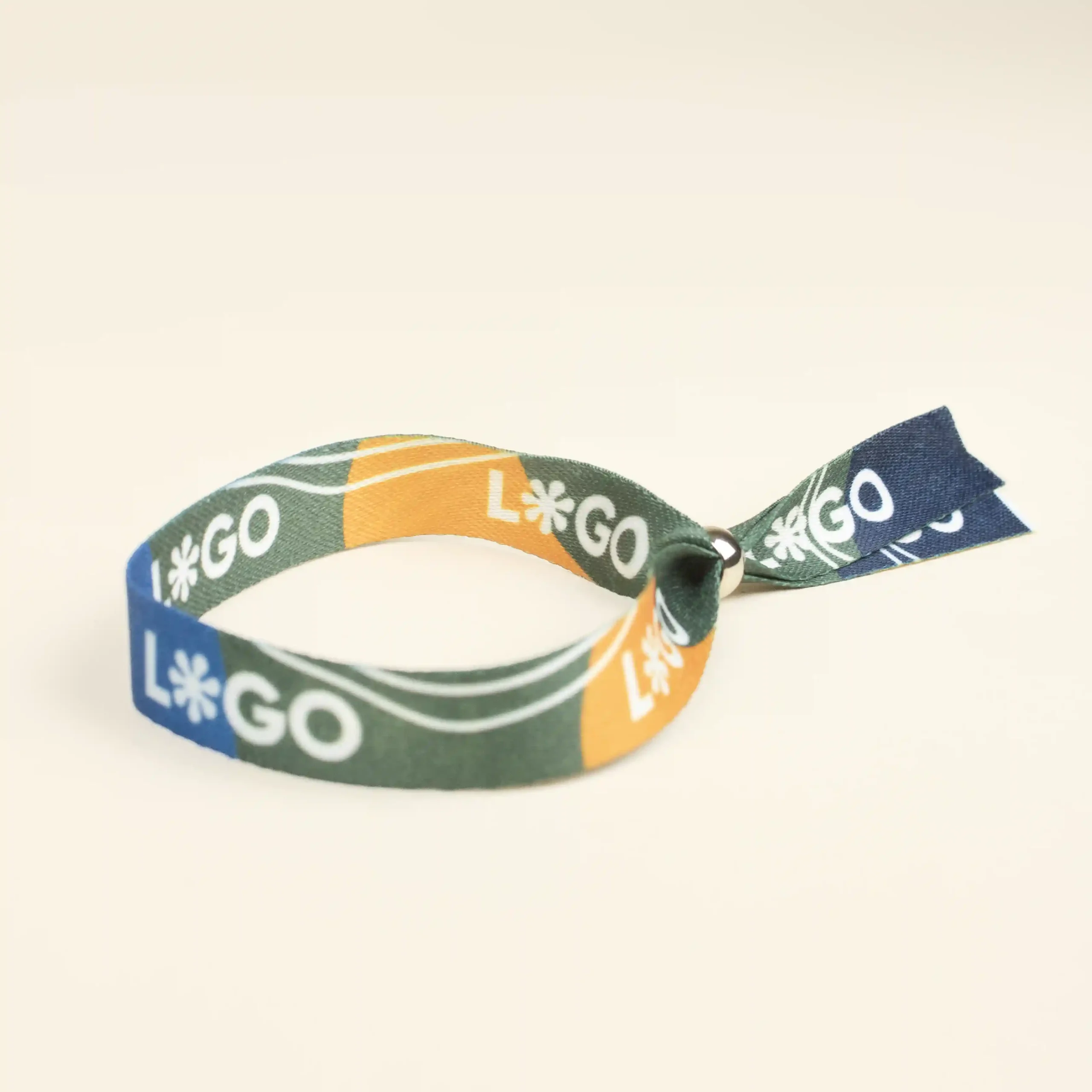 [010007] DOLLY: rPET wristband. Full color printing 2 sides
