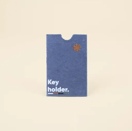 RECYCLED PAPER: Hotel key card - Envelope. Full color printing